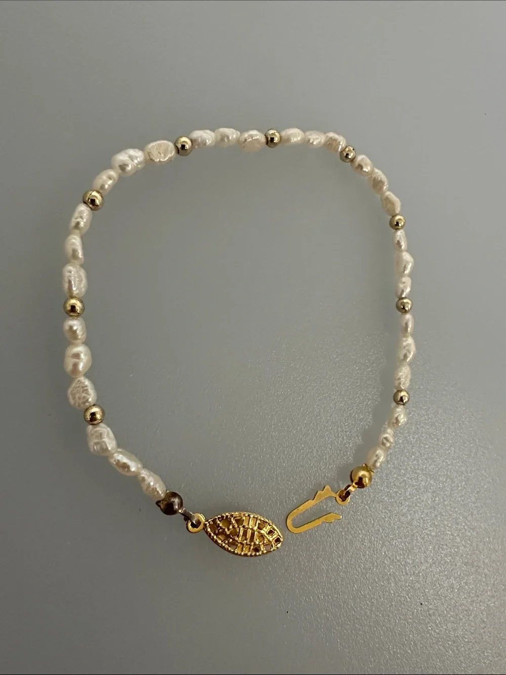Freshwater Pearl Bracelet with Gold Bead Accents